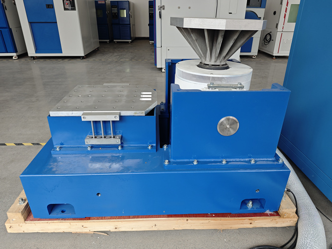 電動振動試驗(yàn)系統(tǒng)(圖1)