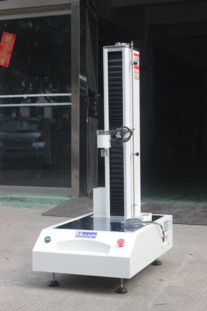 學(xué)?；@球場地材料拉力試驗機(jī)(圖2)