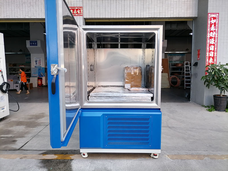 硫化橡膠濕熱試驗箱(圖1) 硫化橡膠濕熱試驗箱(圖1)